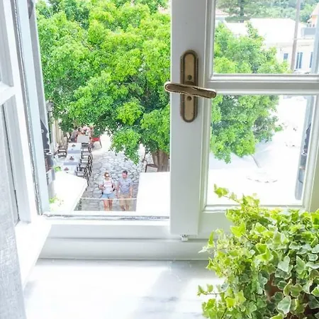 Anna Maria's, Cozy In The Heart Of Fiscardo