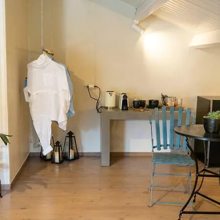 Anna Maria's, Cozy In The Heart Of Fiscardo Fiskardo